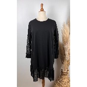 Robe noire bas et manches en voile pied de poule grande taille