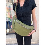 Sac banane cuir grainé  maxi format XXL