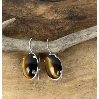 Boucles d'oreilles bohème cabochon œil de tigre en argent 925