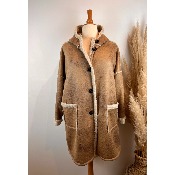 Manteau capuche fa�on mouton retourn� grande taille