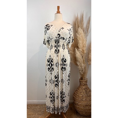 Robe longue magique du 38 au 52 ethnique blanc cassé