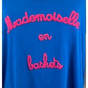 T-shirt Mademoiselle en baskets bohème grande taille