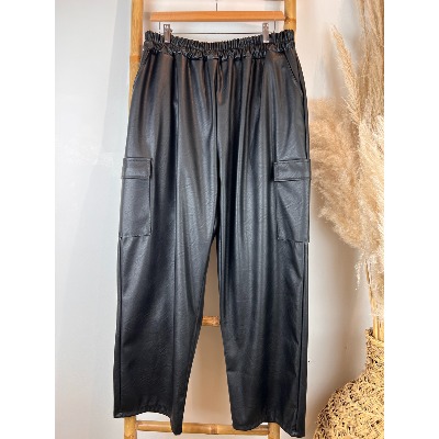 Pantalon large cargo en simili grande taille