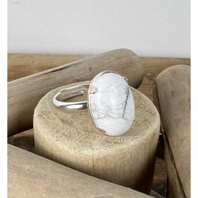 Bague cabochon howlite en argent 925 grande taille