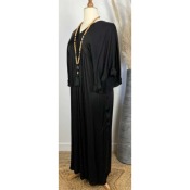 Robe longue noire satinée manches volants bohème grande taille