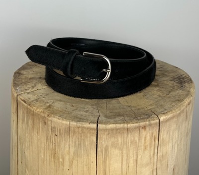 Ceinture en cuir noir en poils de poulain